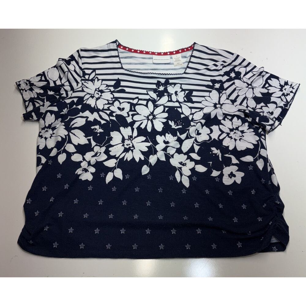 Alfred Dunner women's floral stripe top Blouse Size Large Rhinestones (?)